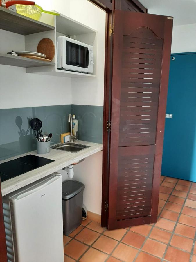Charmant Studio A La Residence De La Baie De Tartane La Trinite Εξωτερικό φωτογραφία